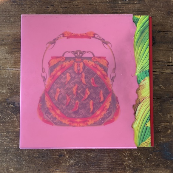 Shoe Fleur a Footwear Fantasy Book by Michel Tcherebkoff - Picture 2 of 16